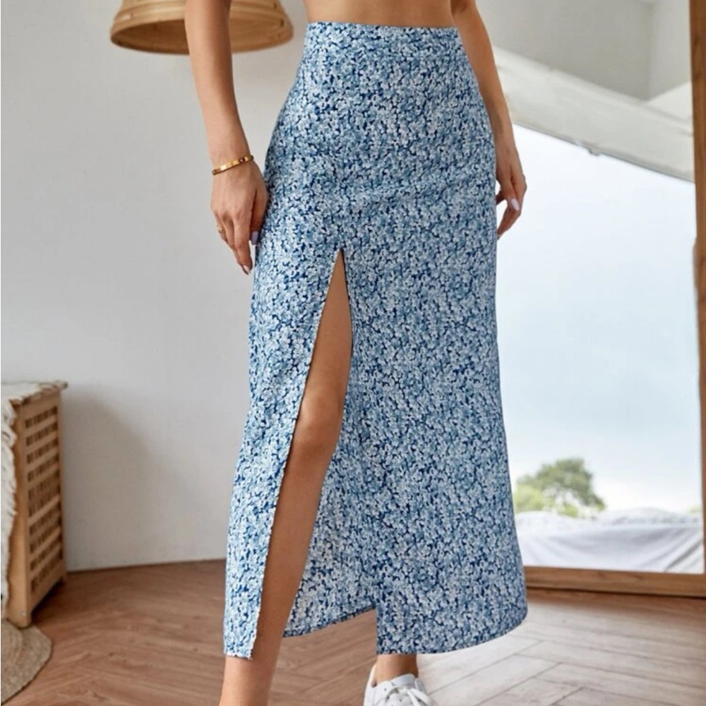 SHEIN Skirt - Picture 3 of 7